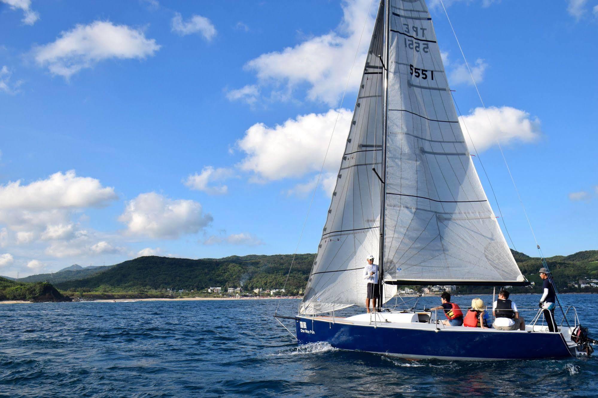 Хостел Fun Wind Sailing Наньвань Экстерьер фото